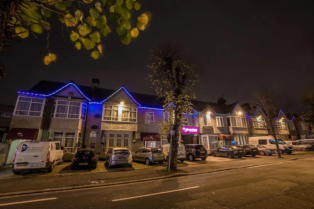 Banks Hotel Ilford